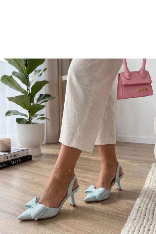 Lodičky na jehlovém podpatku model 227281 Solea