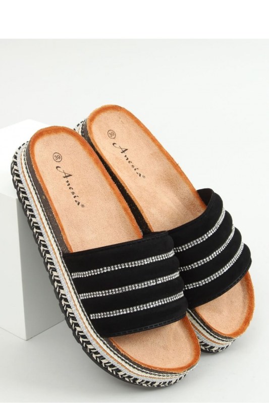 Dámské pantofle model 155074 černé 36 - Inello - Dámské boty pantofle