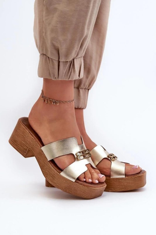 Pantofle model 197658 step in style