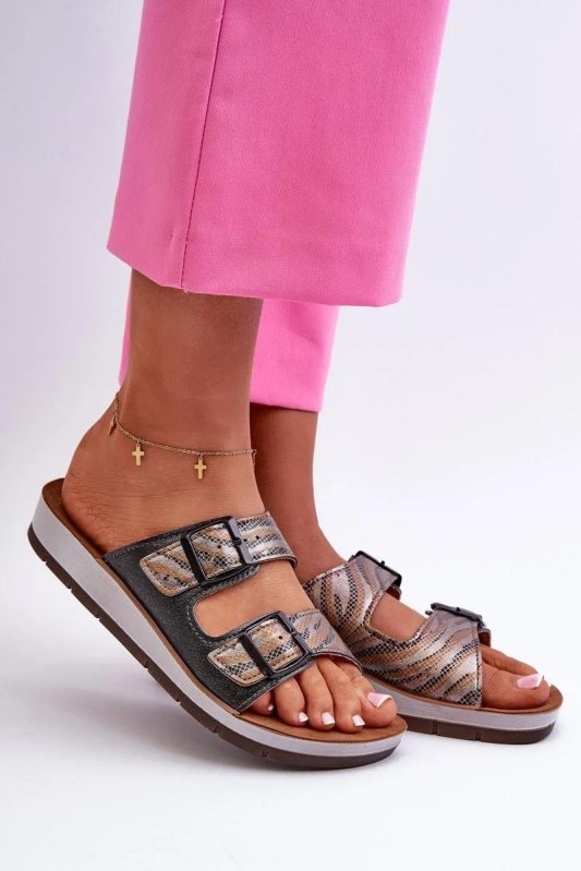 Pantofle model 198163 step in style