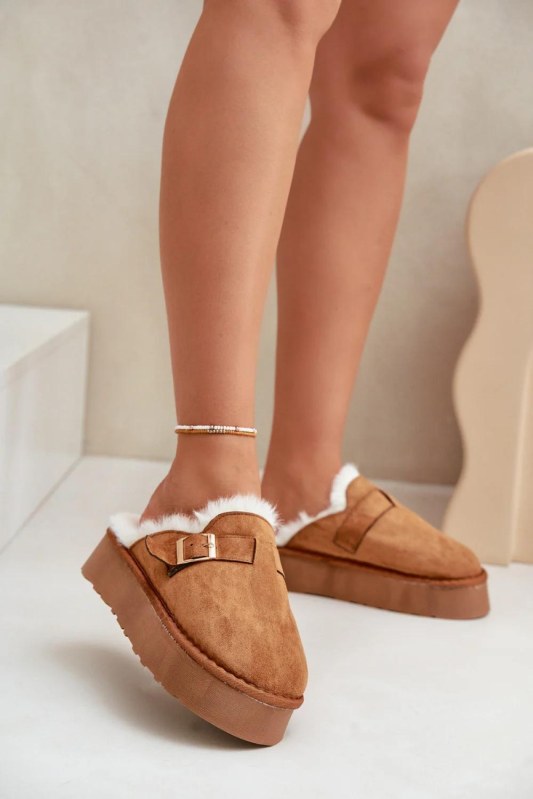 Pantofle model 203747 step in style