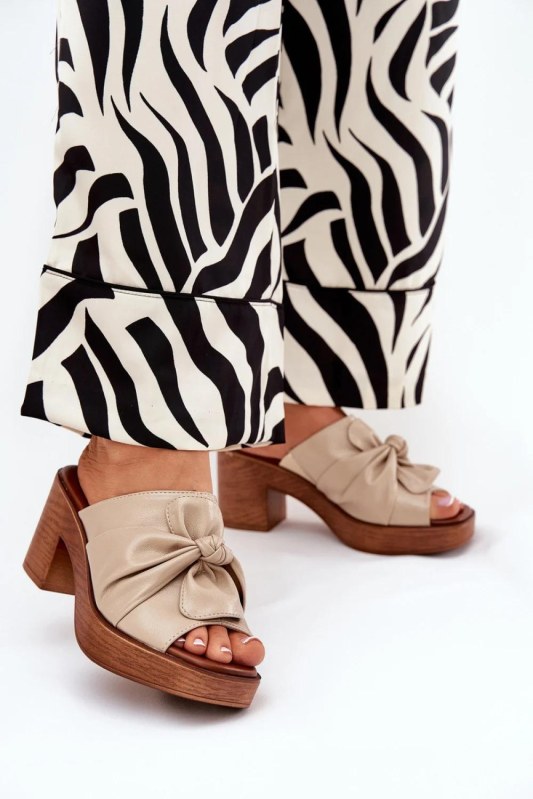 Klapky na podpatku model 209935 step in style - Dámské boty pantofle