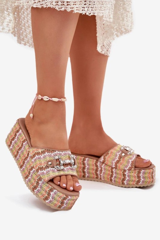 Bota na klínech model 213949 step in style - Dámské boty pantofle