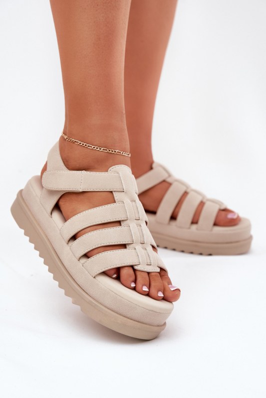 Sandy na platformě model 215718 step in style