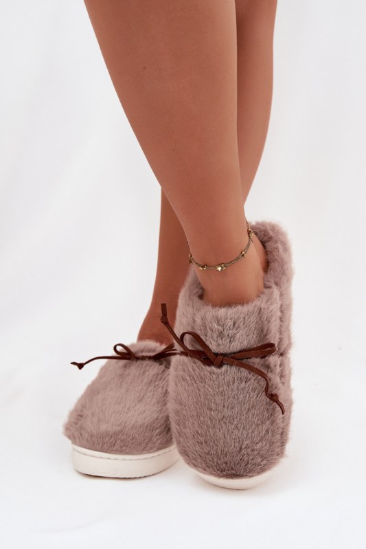 Pantofle model 221508 step in style