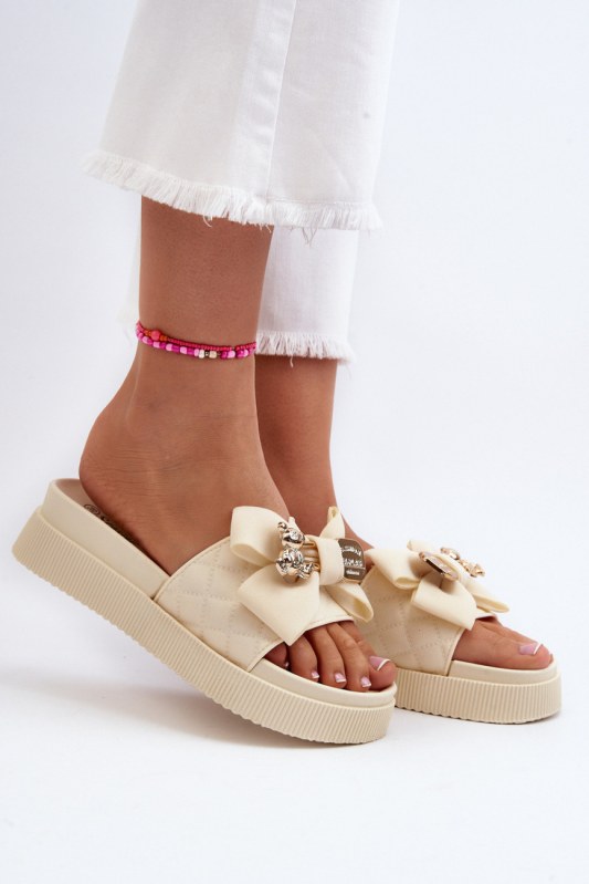 Nazouváky na platformě model 229724 step in style