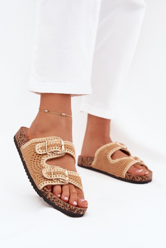 Háčkované dámské pantofle se zlatými sponami camel Fenira