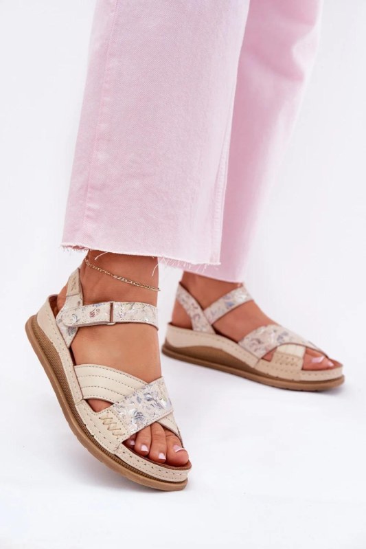 Sandály model 215020 step in style