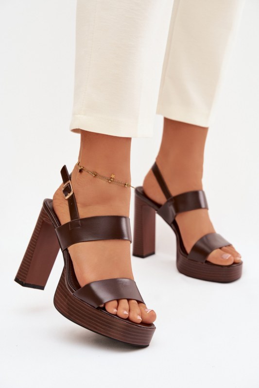 Sandály na podpatku model 226115 step in style