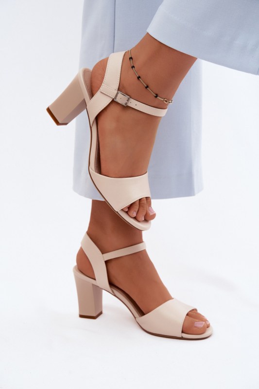 Sandály na podpatku model 228103 step in style