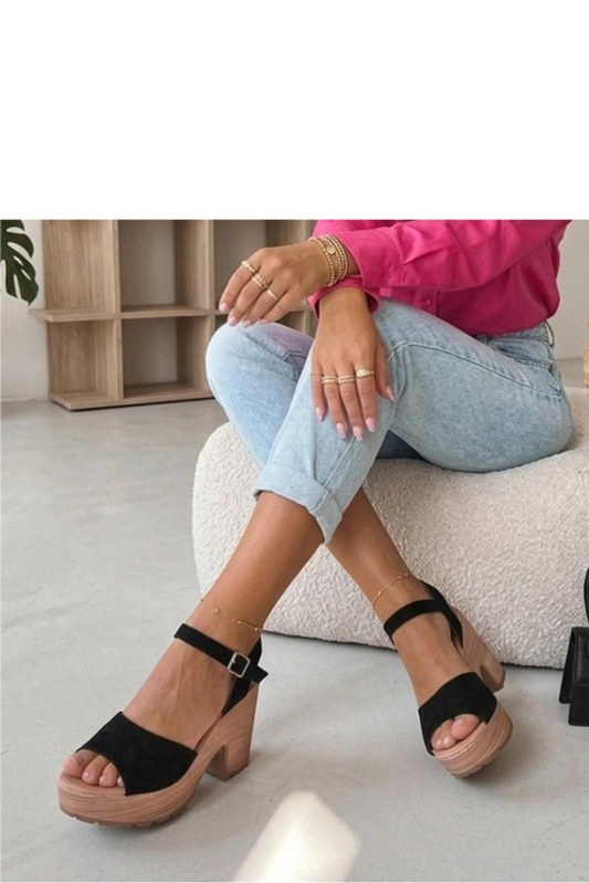 Sandály na podpatku model 229782 Solea