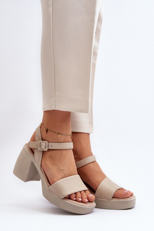 Zazoo 40386 dámské kožené sandály na podpatku Beige - Dámské boty sandály