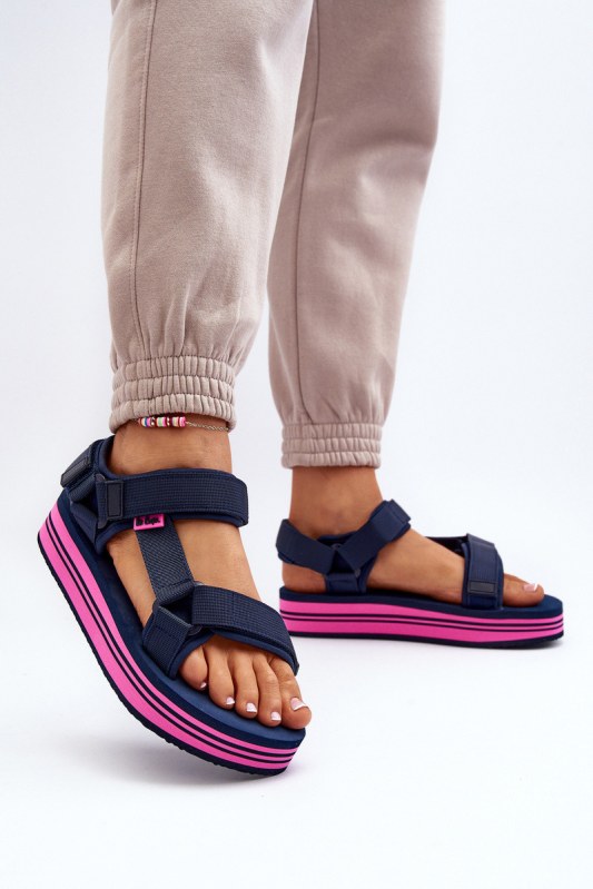 Dámské sandály na platformě lee cooper lcw-24-05-2753l Černé