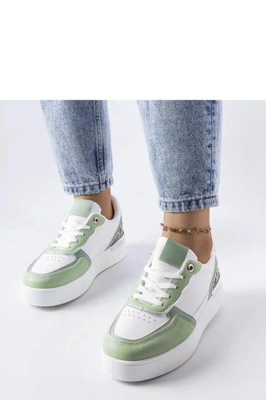 Sportovní boty na platformě model 207887 Solea