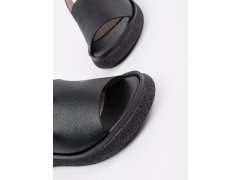 Designové sandály černé dámské bez podpatku 4