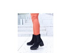 Boty na podpatku model 206546 Solea 1