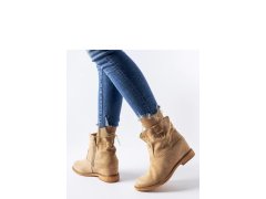 Boty na klínovém podpatku model 232145 Solea 1