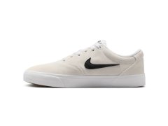 Boty nike charge suede IM4399-101 1