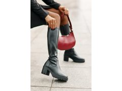 Černé kozačky nad kolena na sloup vinceza 58332 3