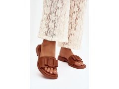 Dámské nazouváky na ploché podrážce s přezkou camel Melivra 3
