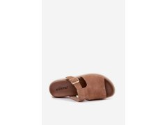 Kožené dámské sandály na platformě se zlatou sponou camel Zemela 3