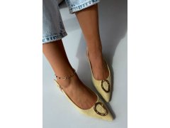 Dámské sandály na nízkém podpatku s&nbsp;ozdobou žluté Sparkle 3