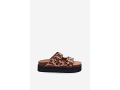 Lakované dámské pantofle na platformě se zlatými klipsy lee cooper lcw-26-35-4459l Černé 8