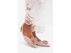 Dámské sandály s&nbsp;dekorací imitace semiše světle béžové Gardenia 1