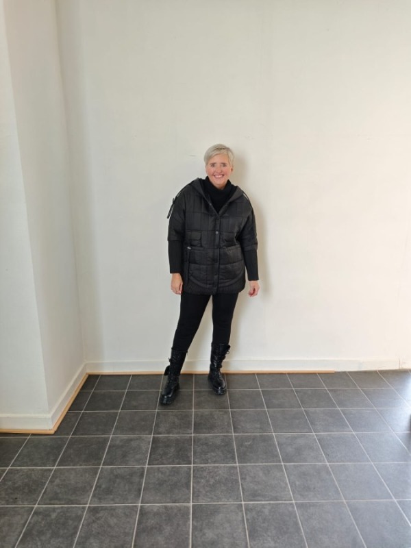 Bunda S kapucí - Oděvy Bundy, kabáty, kardigany