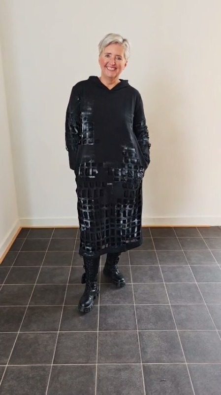 Šaty Děrované - Oděvy Dámské šaty