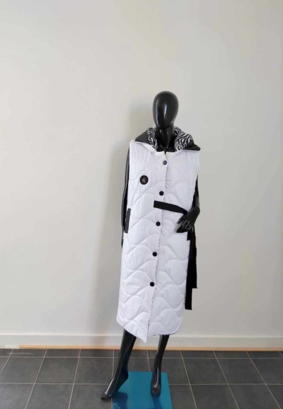 Dlouhá Bílá vesta zebra - Oděvy Vesty