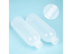 Aplikátor s&nbsp;hřebenem na barvení vlasů a&nbsp;vlasové masky 7