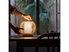 Bambusová stolní lampa s LED žárovkou 2