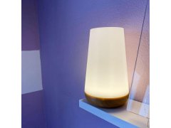 Chytrá LED lampička měnící barvy 9