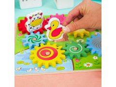 Dřevěná hračka s&nbsp;ozubenými kolečky se zvířátky 2