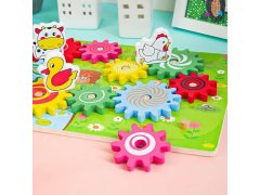 Dřevěná hračka s&nbsp;ozubenými kolečky se zvířátky 7