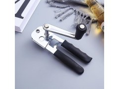 Kovový otvírák na konzervy s&nbsp;kličkou 7