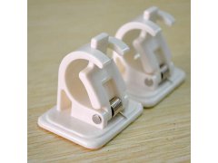 Nalepovací držáky na garnýže 2 ks 6