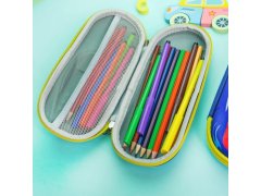 Penál/pouzdro s&nbsp;3D designem - závodní auto 2