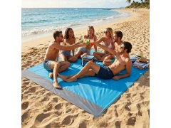 Plážová podložka s&nbsp;kolíky odolná vůči vodě a&nbsp;písku 2x2 m modrá 3