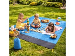 Plážová podložka s&nbsp;kolíky odolná vůči vodě a&nbsp;písku 2x2 m modrá 6