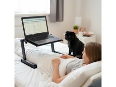 Přenosný polohovací stolek na notebook s&nbsp;větracími štěrbinami 3
