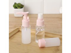 Sada cestovních lahviček na kosmetiku v&nbsp;taštičce do letadla 50 ml 2