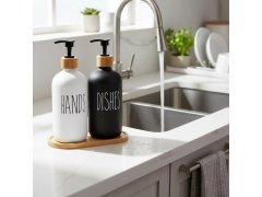 Sada dávkovačů s&nbsp;pumpičkou na mýdlo a&nbsp;jar na podnose 6