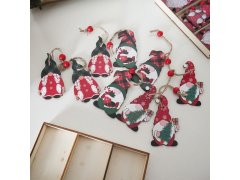 Sada dřevěných ozdob trpaslíci 9 ks - červeno-zelená sada 10