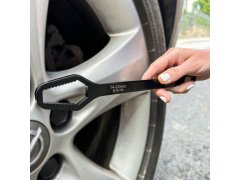 Univerzální klíč na šrouby 8