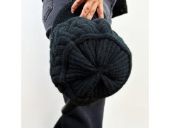 Zateplený baret s&nbsp;kožíškem - černý 3