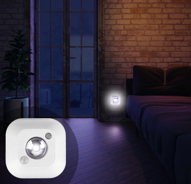 Noční LED světlo na baterie se senzorem pohybu