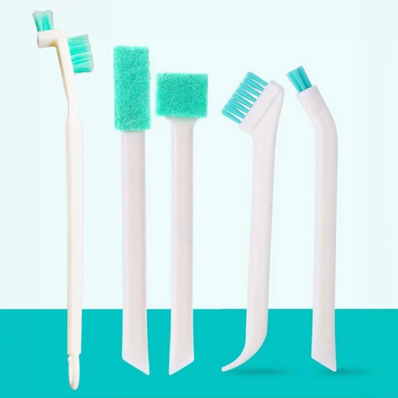 Sada kartáčků pro čištění těžko přístupných míst 5 ks - Dárky