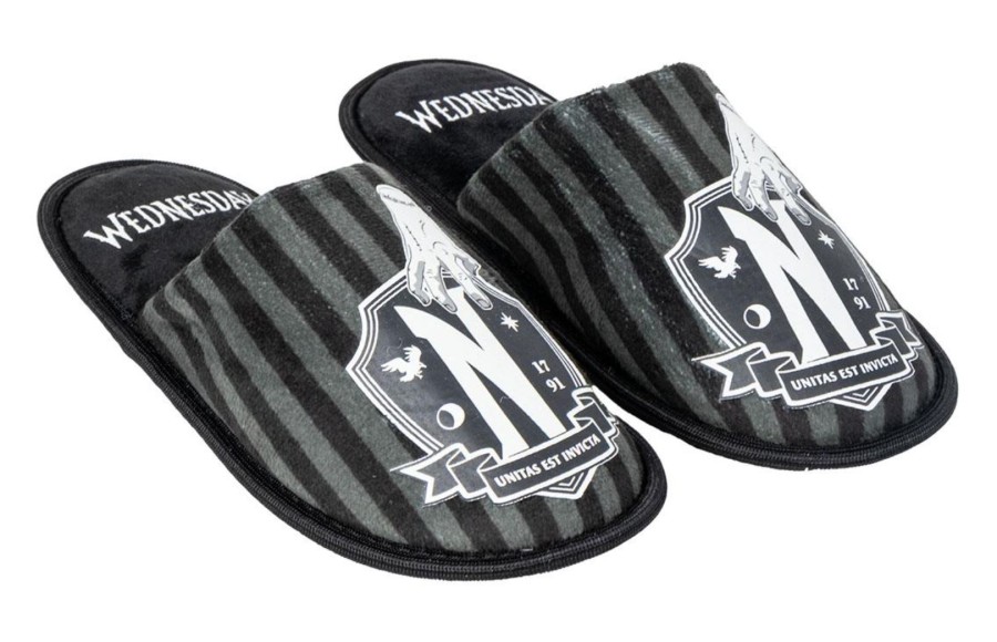 Pantofle Unisex - Wednesday - EU 38-39 - Wednesday
